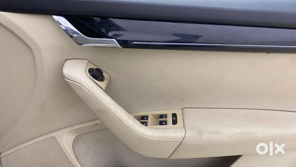 Skoda Octavia 1.8 Tsi At L K, 2019, Petrol