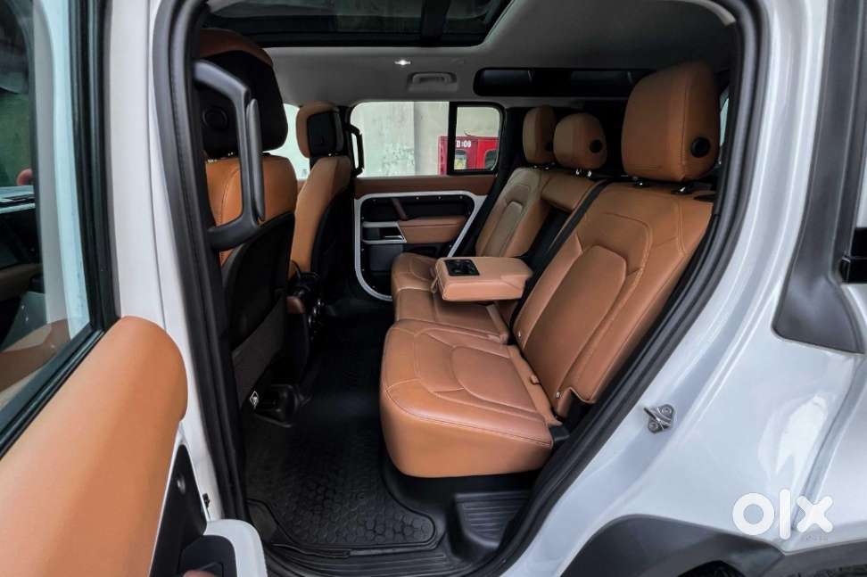Land Rover Defender, 2024, Petrol