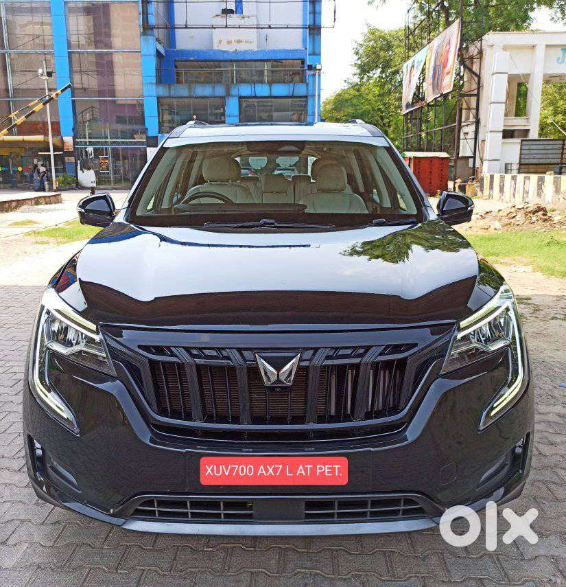 Mahindra Xuv700 2.2 Ax 7 Diesel At Luxury Pack Str Awd, 2026, Diesel