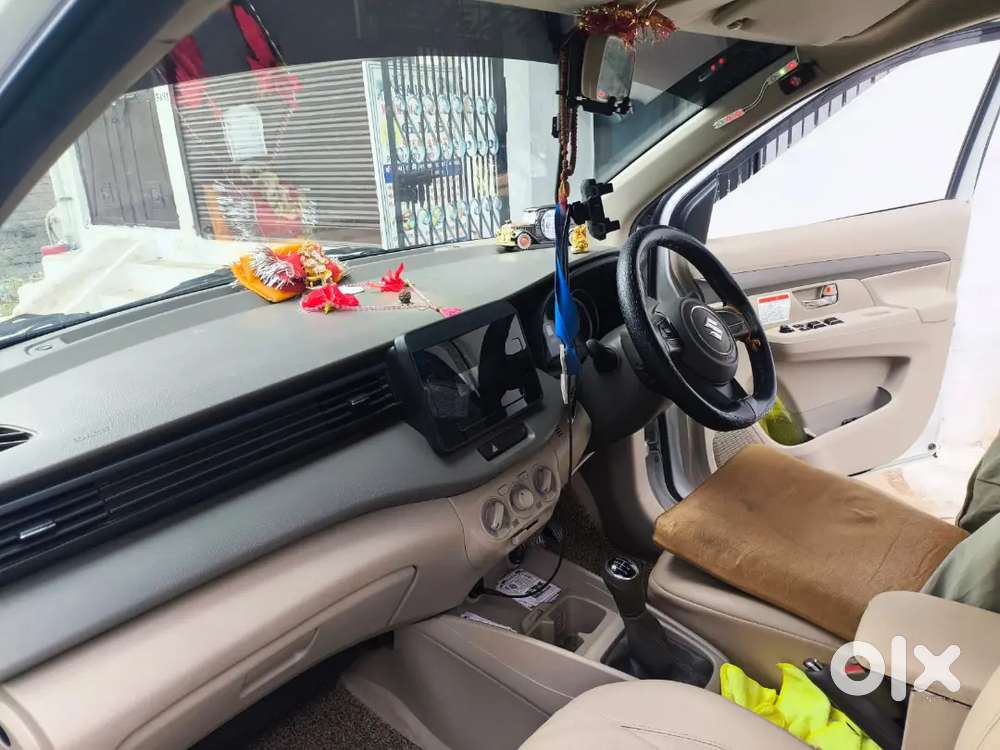 Maruti Suzuki Ertiga 1.5 2025