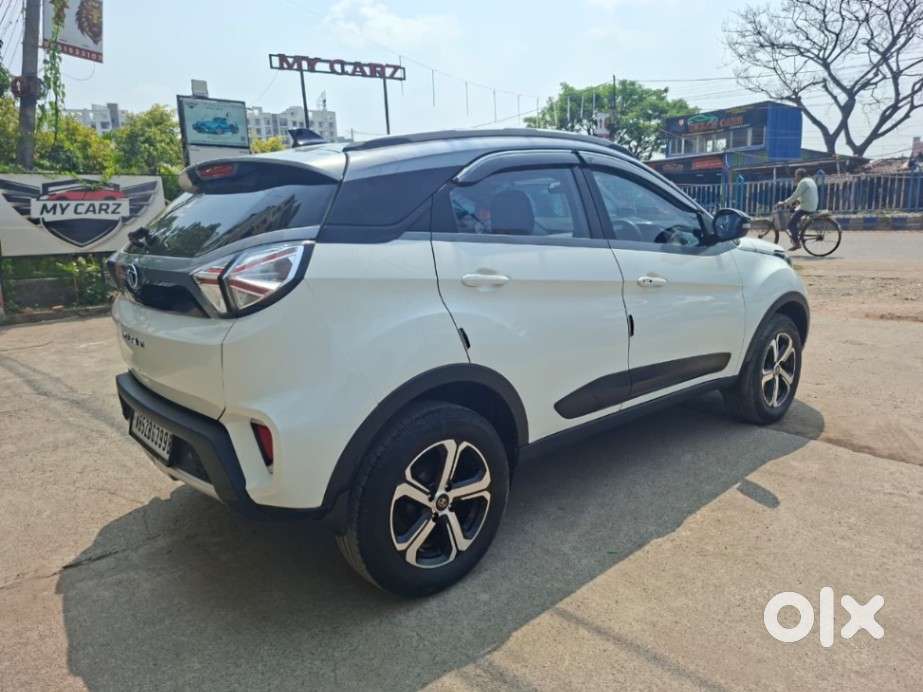 Tata Nexon 1.2 Revotron Xz Plus, 2022, Petrol