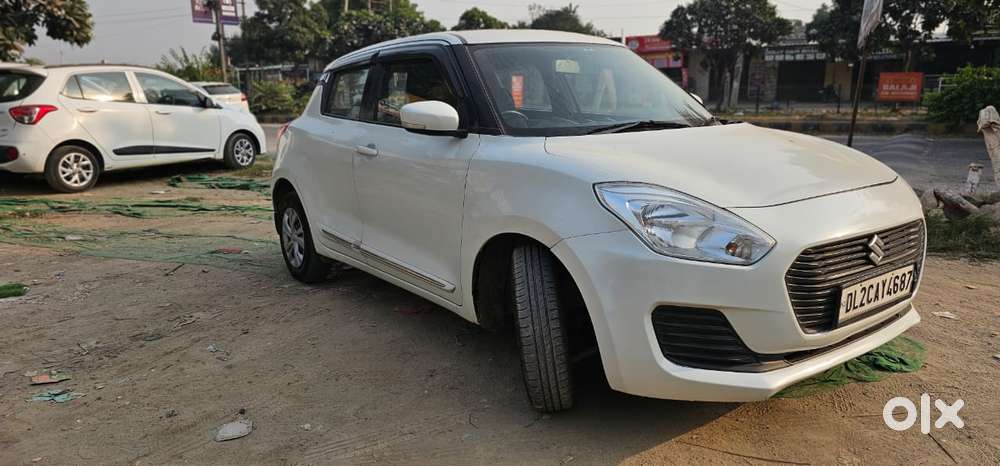 Maruti Suzuki Swift Vxi 1.2 Abs Bs-iv, 2018, Petrol