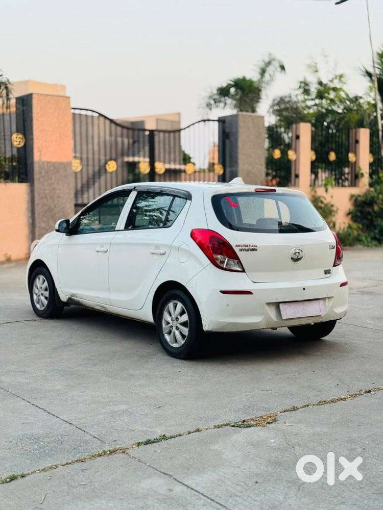 Hyundai I20 Sportz 1.2 Mt, 2014, Cng & Hybrids
