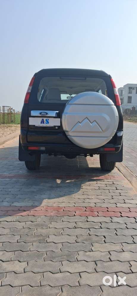 Ford Endeavour Sport Edition, 2011, Diesel