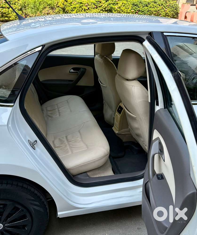 Volkswagen Vento 2010-2013 Petrol Trendline, 2011, Petrol
