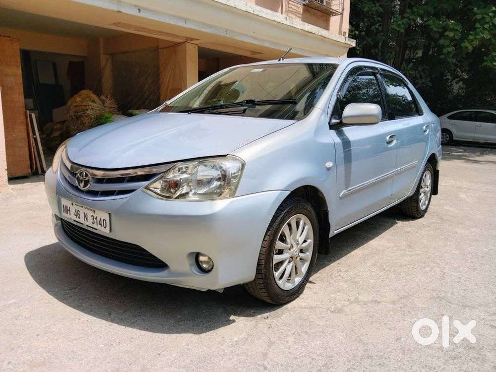 Toyota Etios 1.5 High, 2011, Petrol