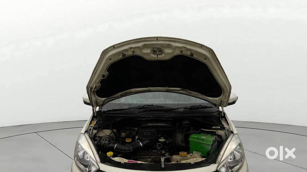 Tata Tiago 1.2 Revotron Xz, 2017, Petrol