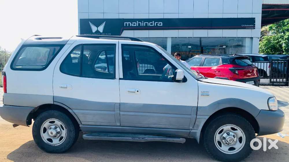 Tata Safari 2013