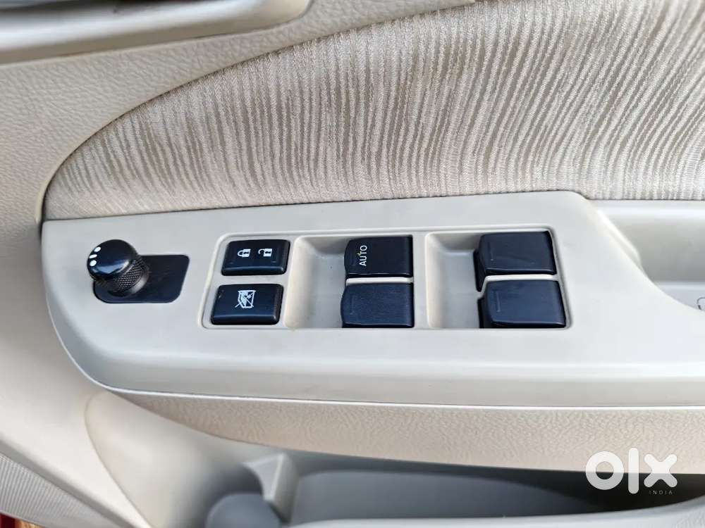 Maruti Suzuki Ertiga 2012