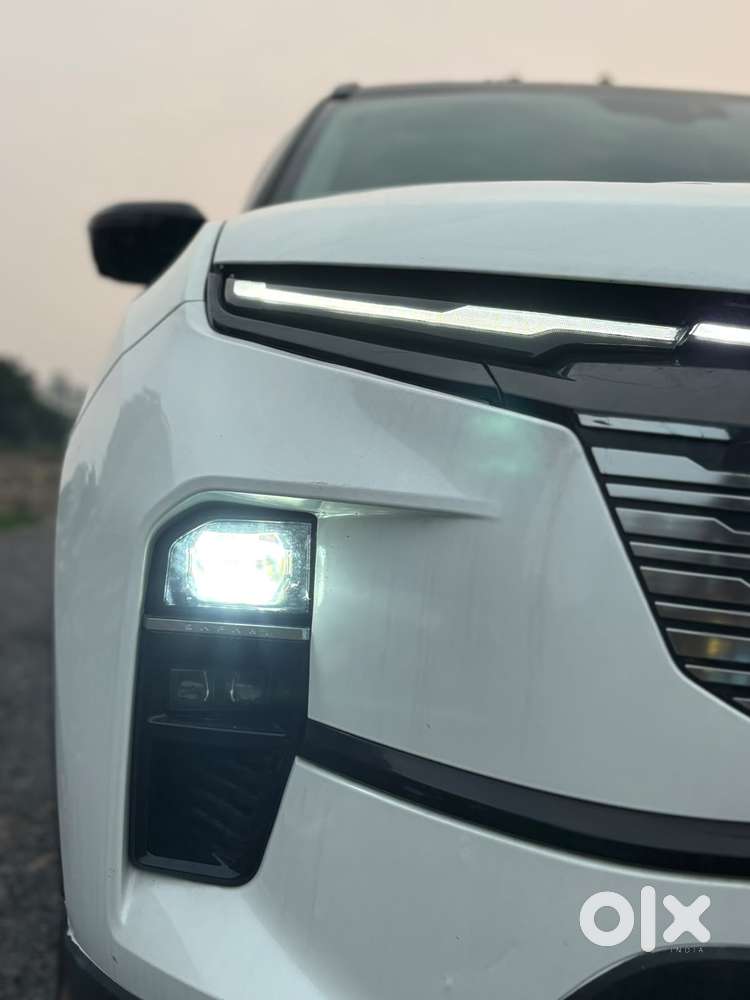 Tata Safari Adventure X Plus 7 Str Dark Edition, 2024, Diesel