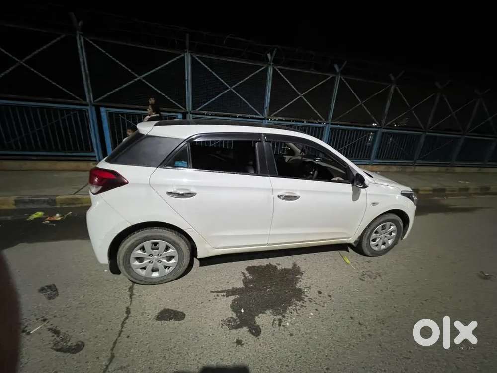 Hyundai I20 Magna At 2015 Diesel
