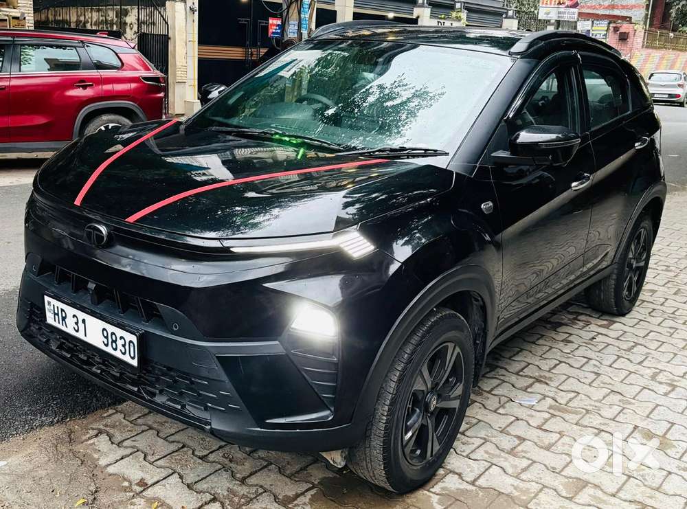 Tata Nexon Creative Plus S 1.2 Revotron Petrol 6 Mt, 2024, Cng & Hyb..