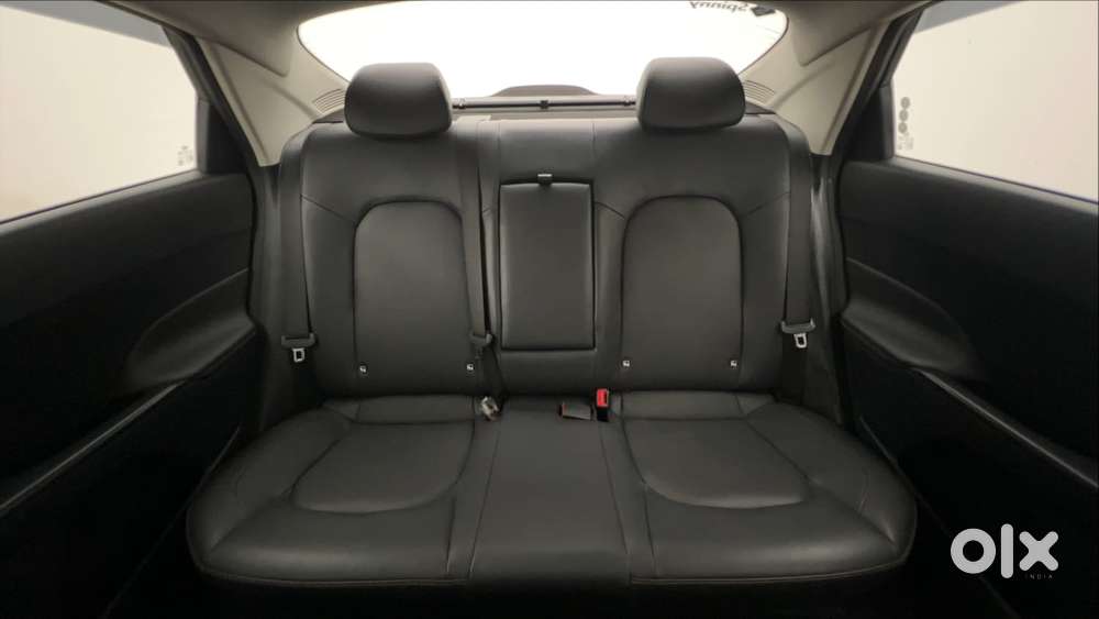 Hyundai Verna 1.5 Sx (o) Turbo Petrol Dct, 2023, Petrol