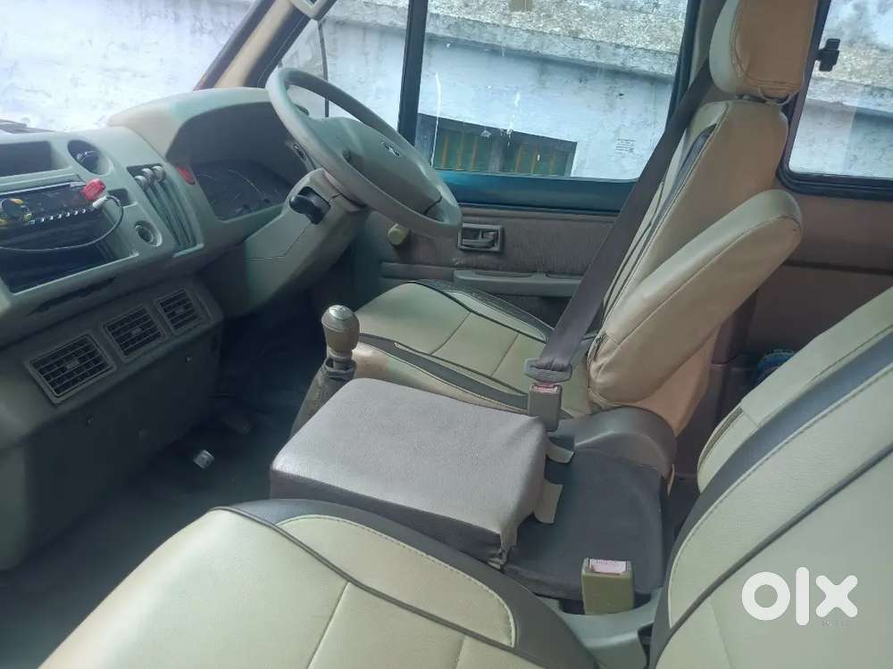 Tata Winger 2012 Diesel 121761 Km Driven