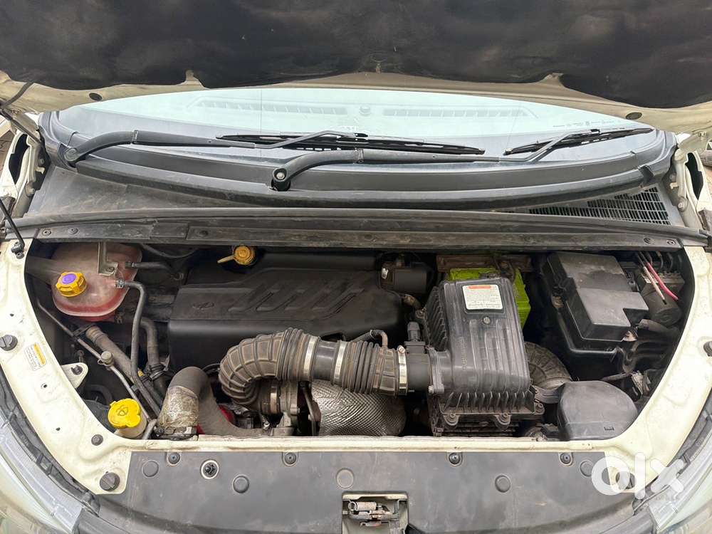 Mahindra Marazzo Diesel 2019