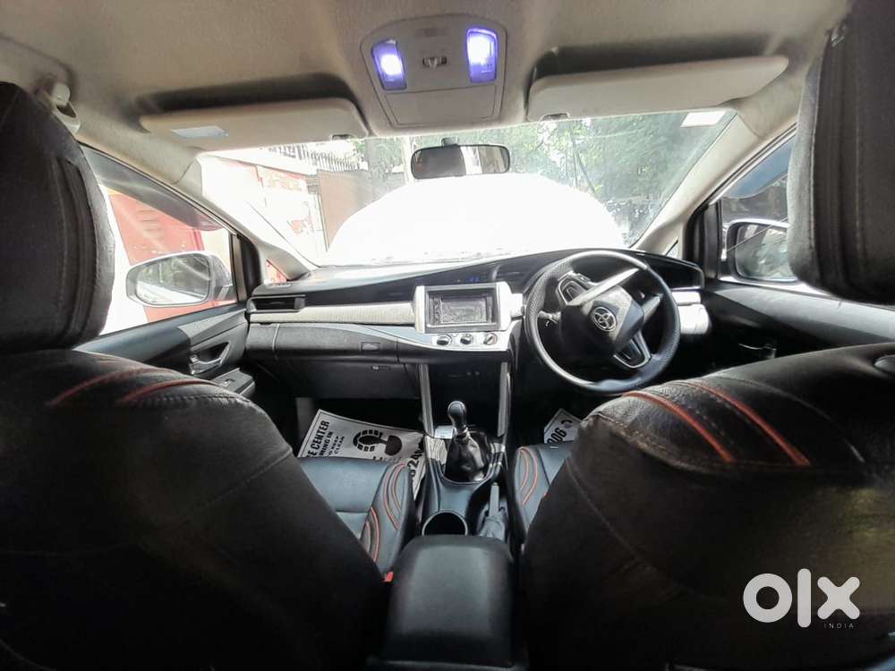 Toyota Innova Crysta 2.7 Gx Mt 8s, 2016, Diesel