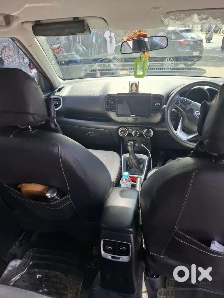 Hyundai Venue 2020 Cng & Hybrids 70000 Km Driven