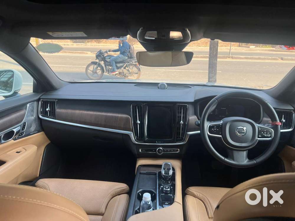 Volvo S90 B5 Ultimate, 2023, Petrol