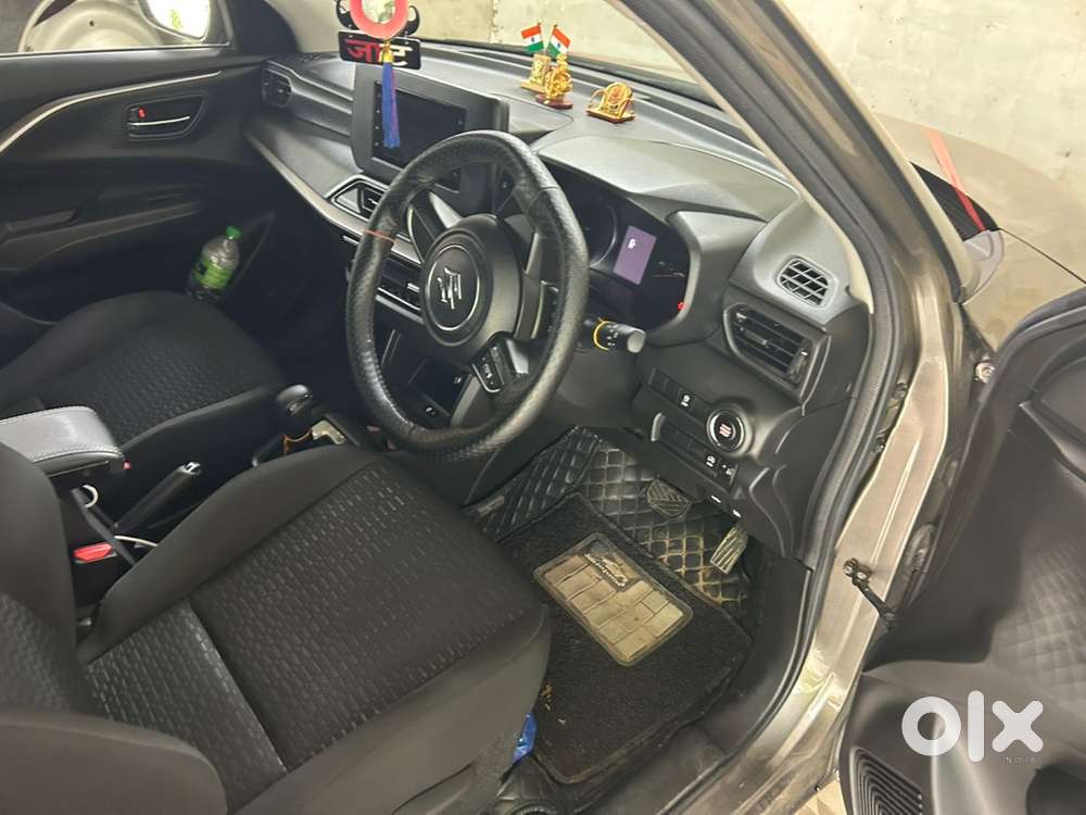Maruti Suzuki Swift Zxi 2025