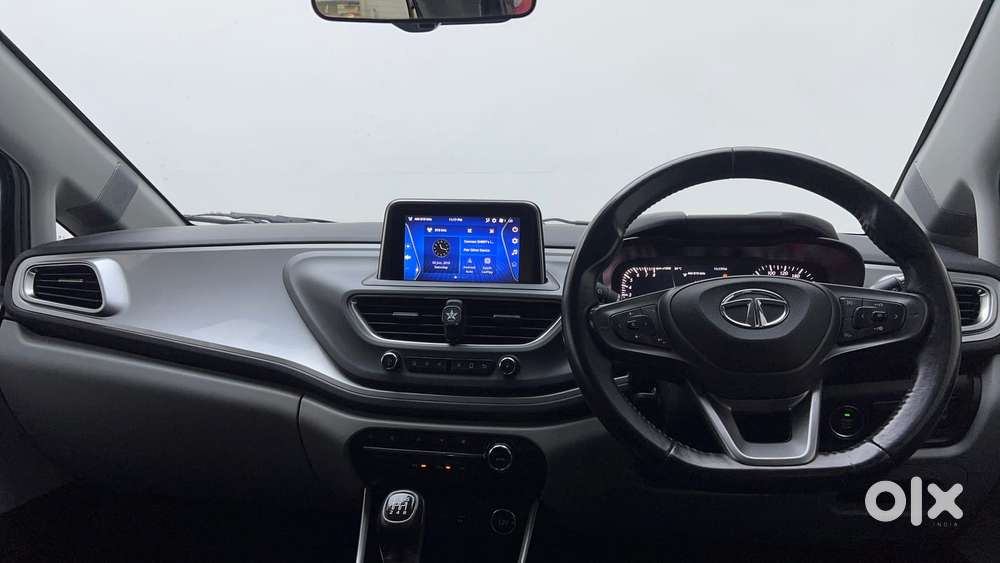 Tata Altroz Xz, 2020, Petrol