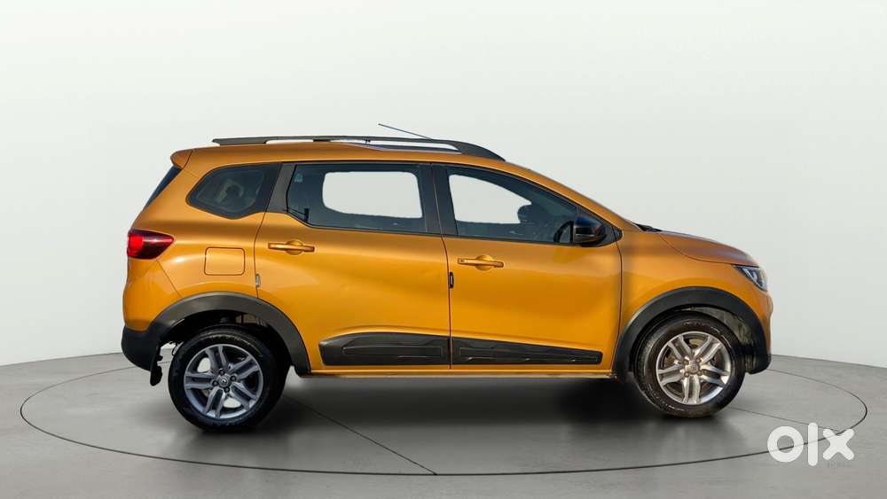 Renault Triber Rxz Easy-r Amt, 2022, Petrol