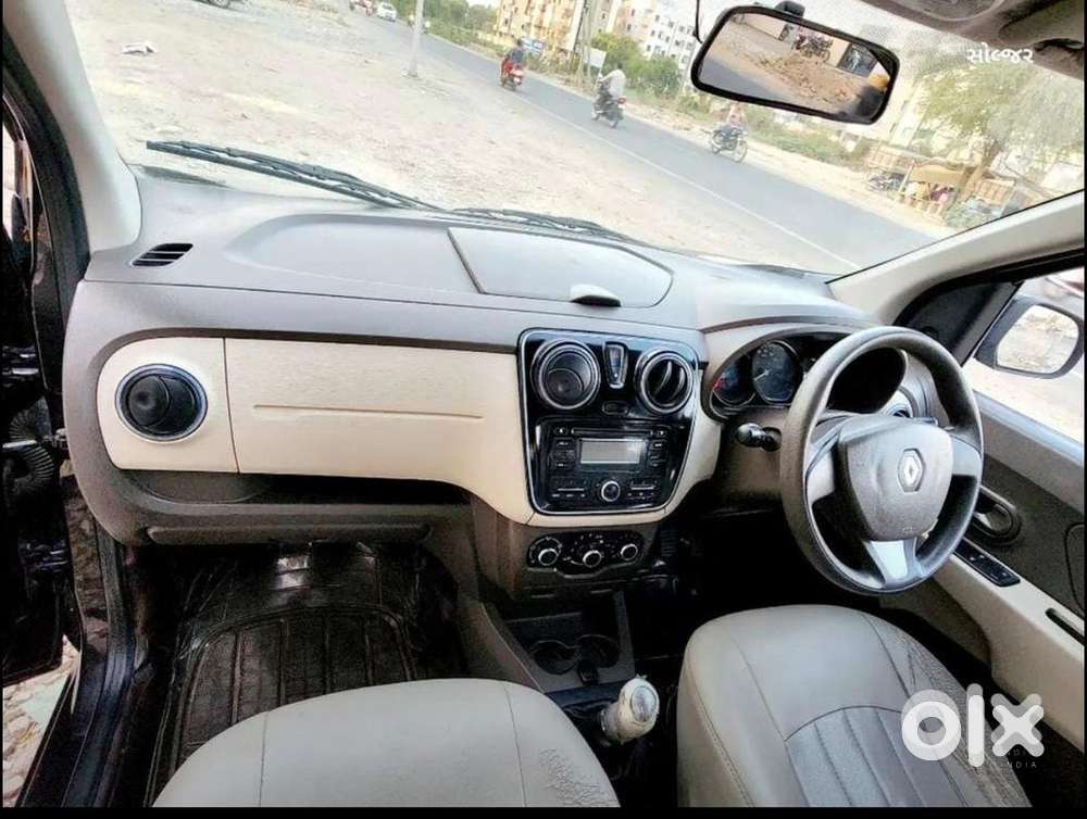 Renault Lodgy Diesel 2015 Model