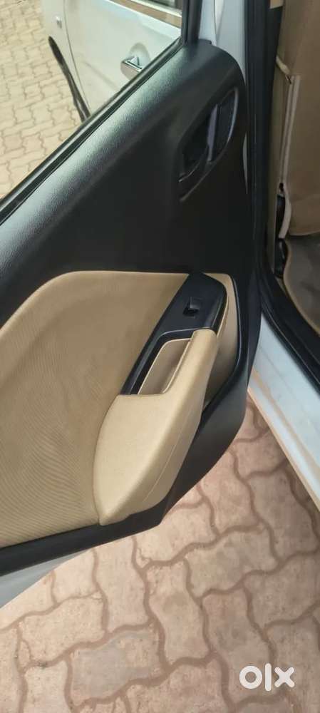 Honda City I-dtec V, 2016, Diesel
