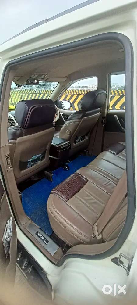 Mahindra Xuv500 2015 Year Model W8 Original Condition