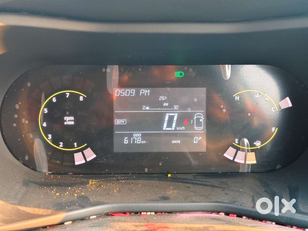 Tata Nexon 1.5 Revotorq Xza Plus Dualtone, 2025, Diesel