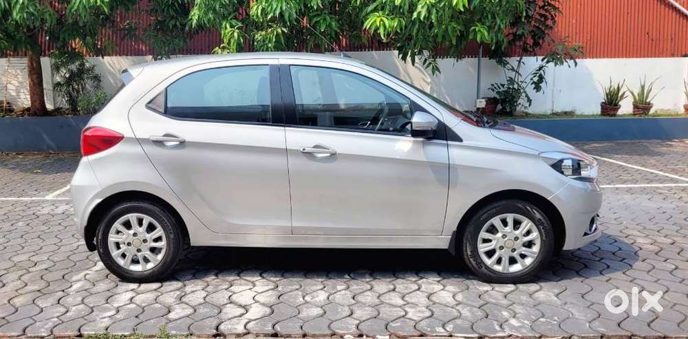 Tata Tiago 1.2 Revotron Xza, 2018, Petrol