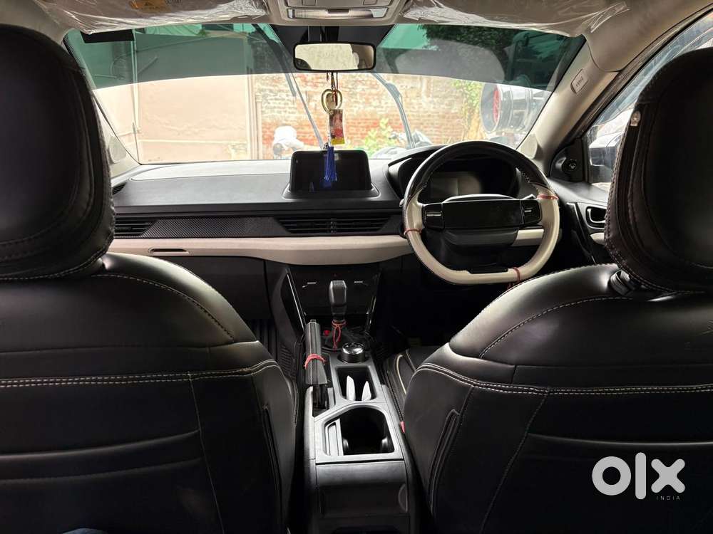 Tata Nexon Pure 1.2 Revotron Petrol 6 Mt, 2024, Petrol