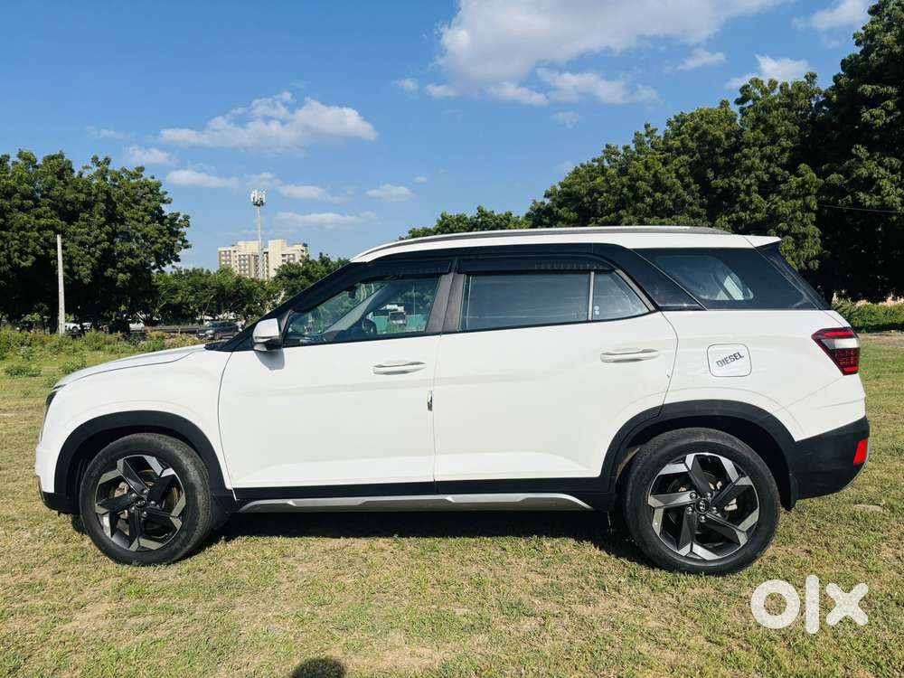 Hyundai Alcazar 1.5 Signature Diesel Mt 6 Str, 2022, Diesel