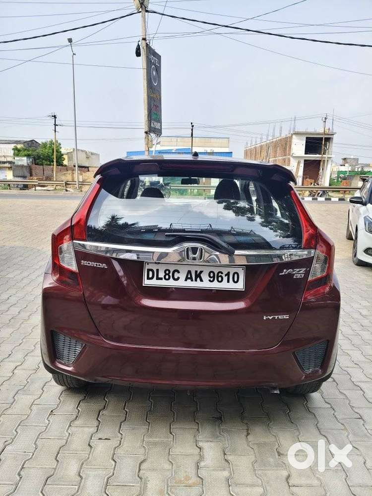 Honda Jazz V Mt Privilege, 2015, Cng & Hybrids