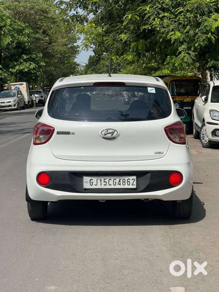 Hyundai Grand I10 2016-2017 Magna, 2017, Cng & Hybrids