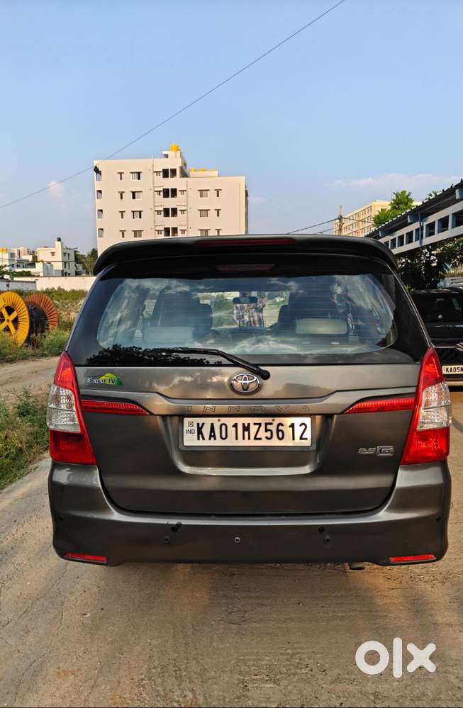 Toyota Innova 2014 Diesel Grey Colour Well Maintained