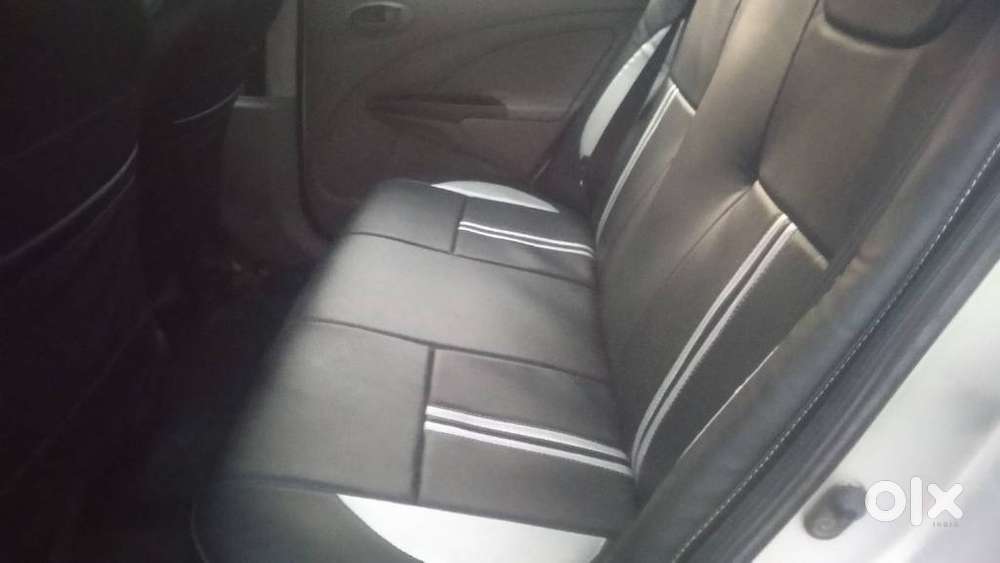 Toyota Etios, 2011, Petrol