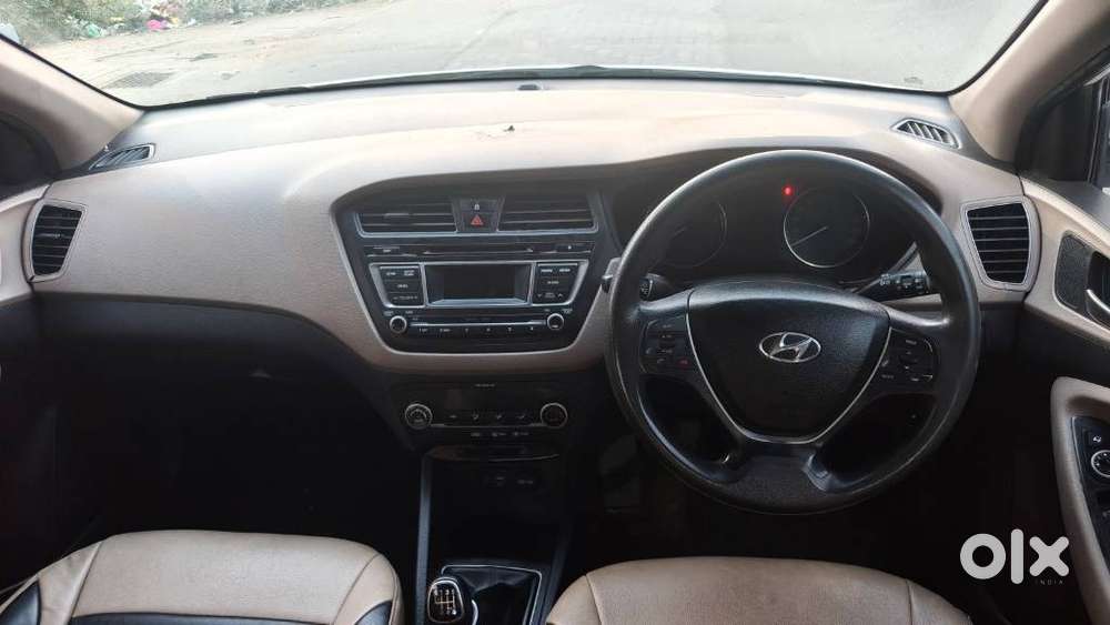 Hyundai Elite I20 Sportz (o) 1.4, 2015, Diesel