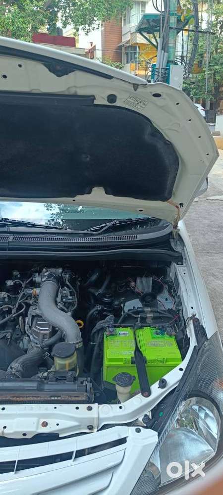 Toyota Innova 2.5 G (diesel) 7 Seater Bs Iv, 2010, Diesel