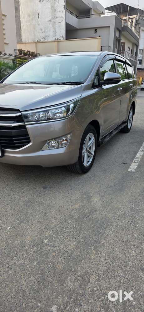Toyota Innova Crysta [2020-ongoing] 2.4 Gx At 8 Str, 2020, Diesel