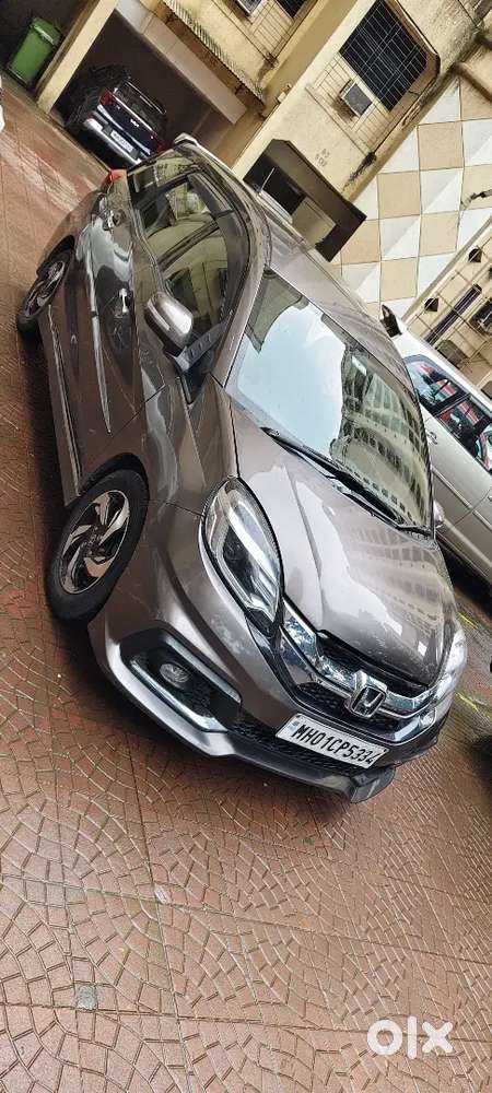 Private Diesel Honda Mobilio 1.5 Rs Model 10/2014 Reg 2 Owner