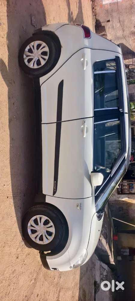 Maruti Suzuki Swift 2010