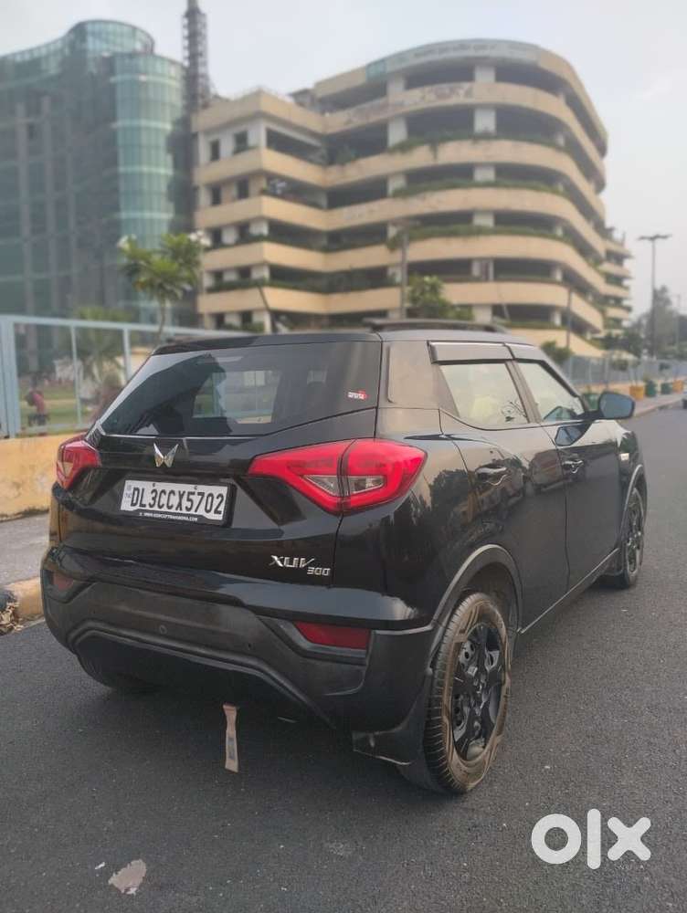 Mahindra Xuv300 W6, 2023, Petrol