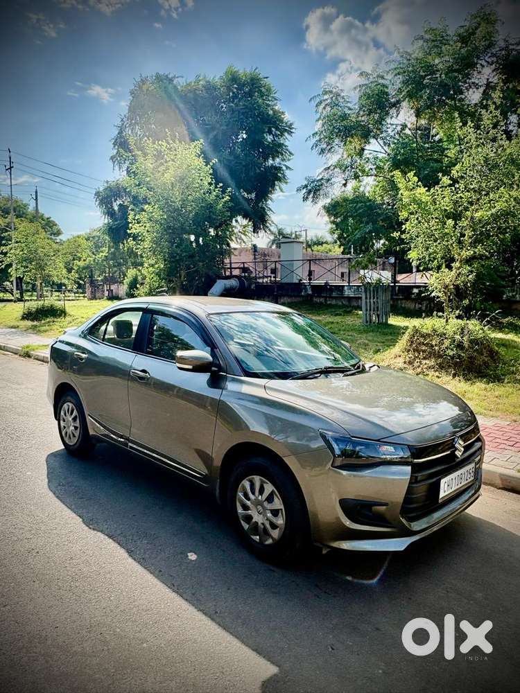 Maruti Suzuki Dzire 1.2 Vxi, 2025, Petrol