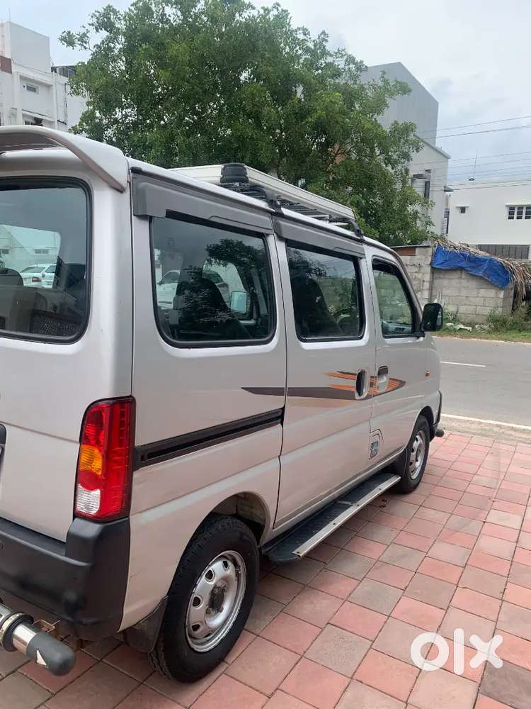 Maruti Suzuki Eeco 2022 Variant Smiles