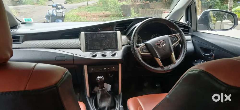 Toyota Innova Crysta 2.4 2018