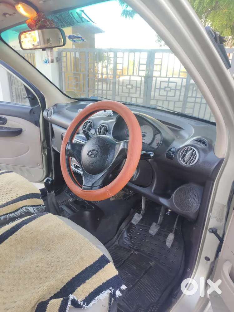 Hyundai Santro Cng