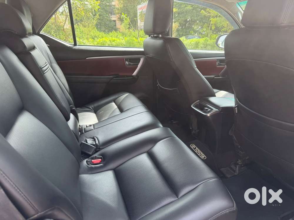 Toyota Fortuner Legender 4x2 At 2.8, 2024, Diesel