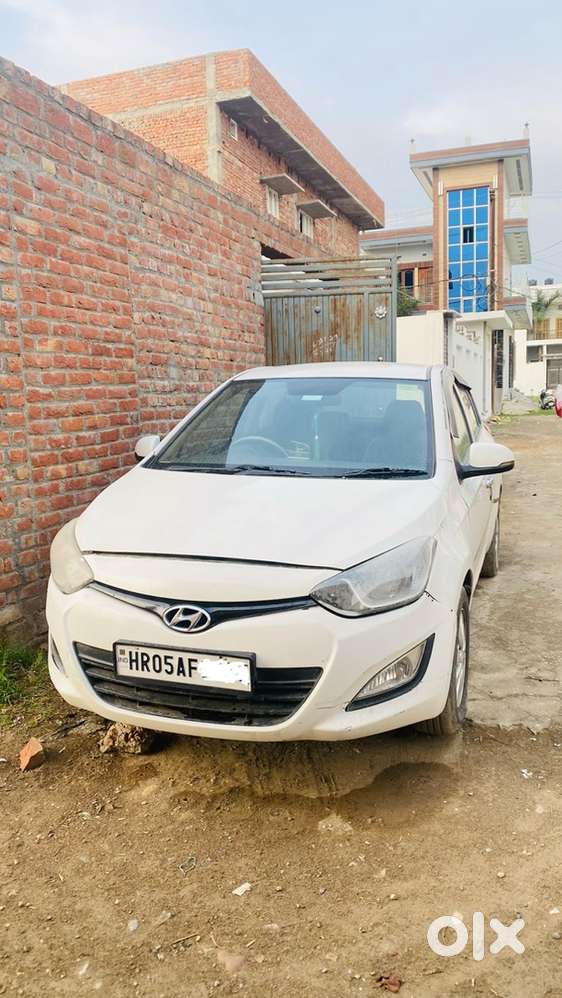 Hyundai I20 Diesel Automatic 2012 Model