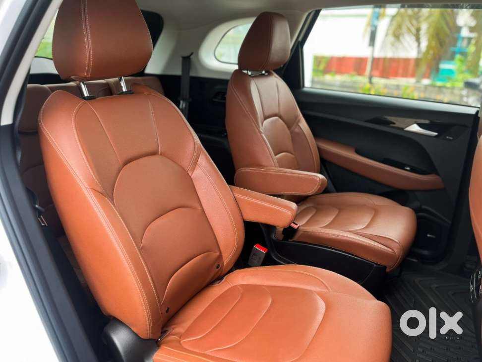 Mg Hector Plus, 2021, Petrol