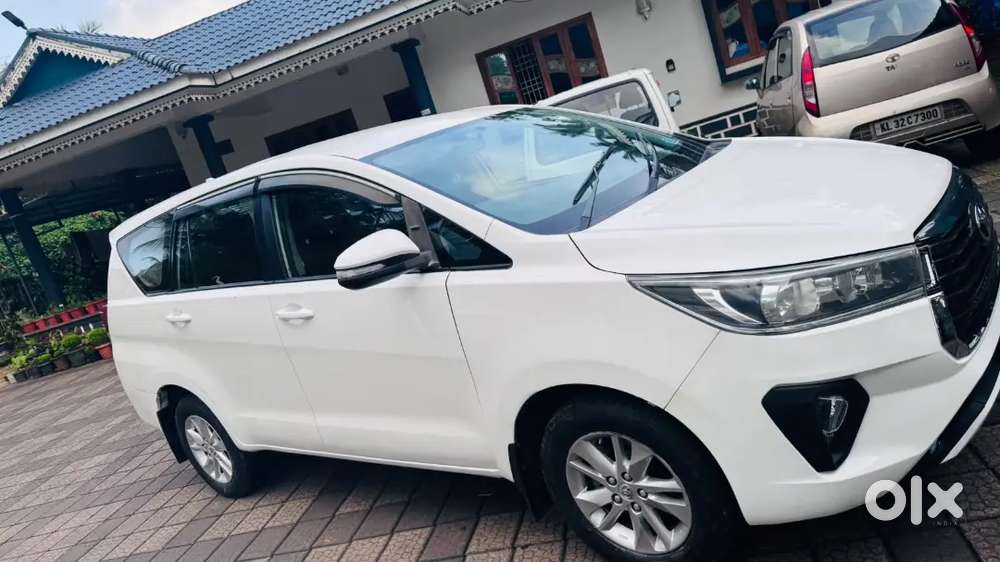 Toyota Innova Crysta 2016 Diesel Automatic